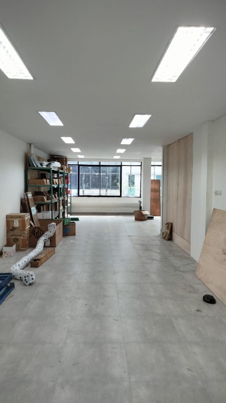 Logistics & Distribution Floor